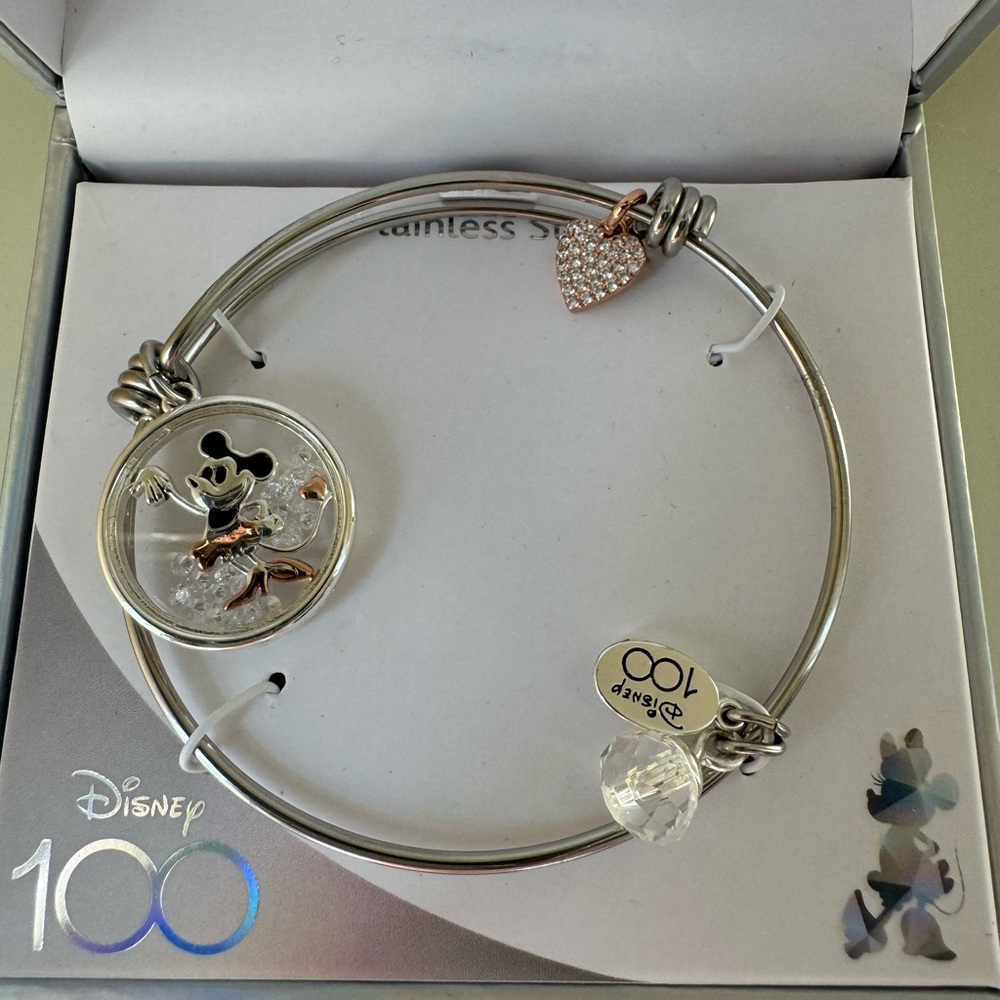 Disney 100 Minnie Mouse Bracelet - Picture 3 of 4